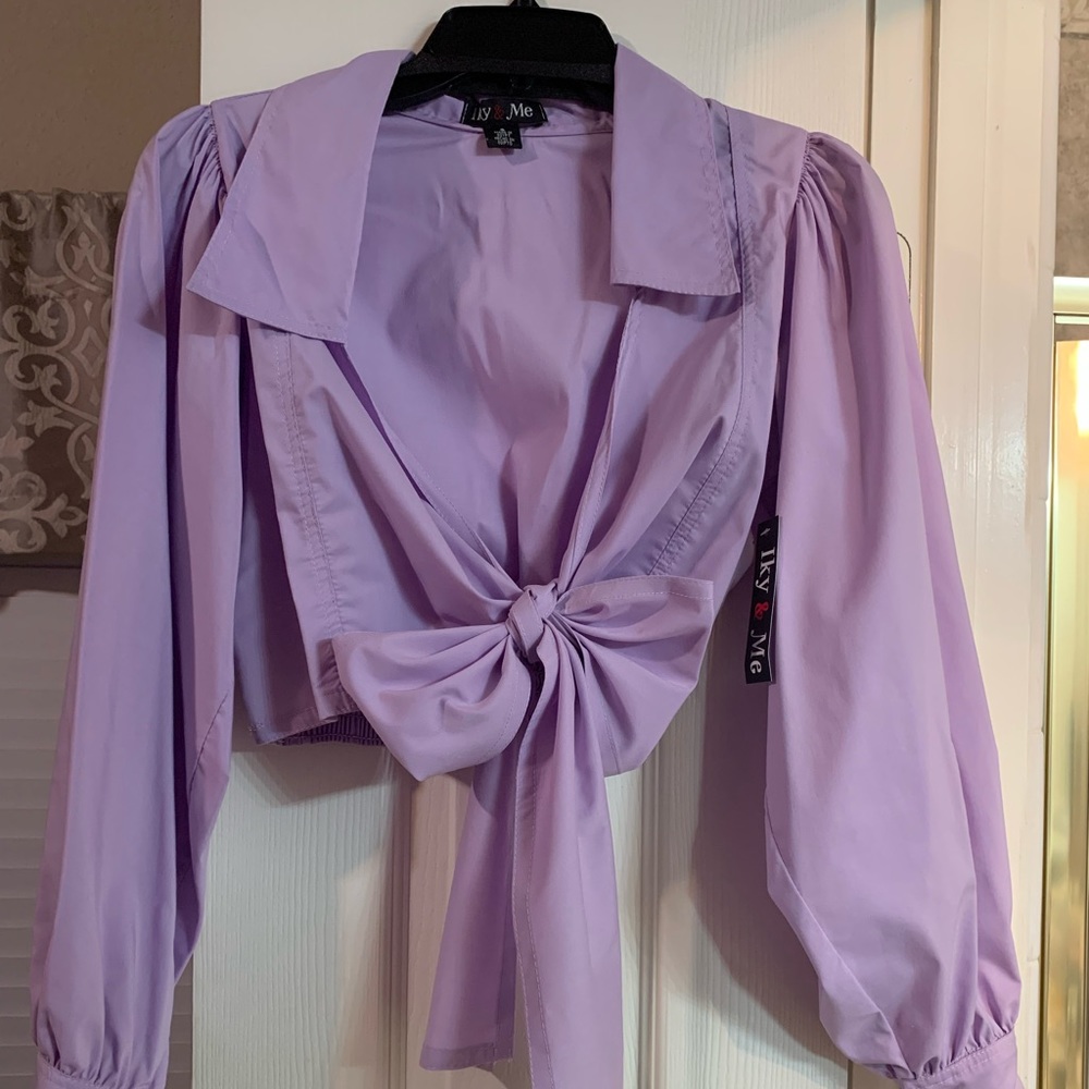 Lavender crop top with front tie bow.